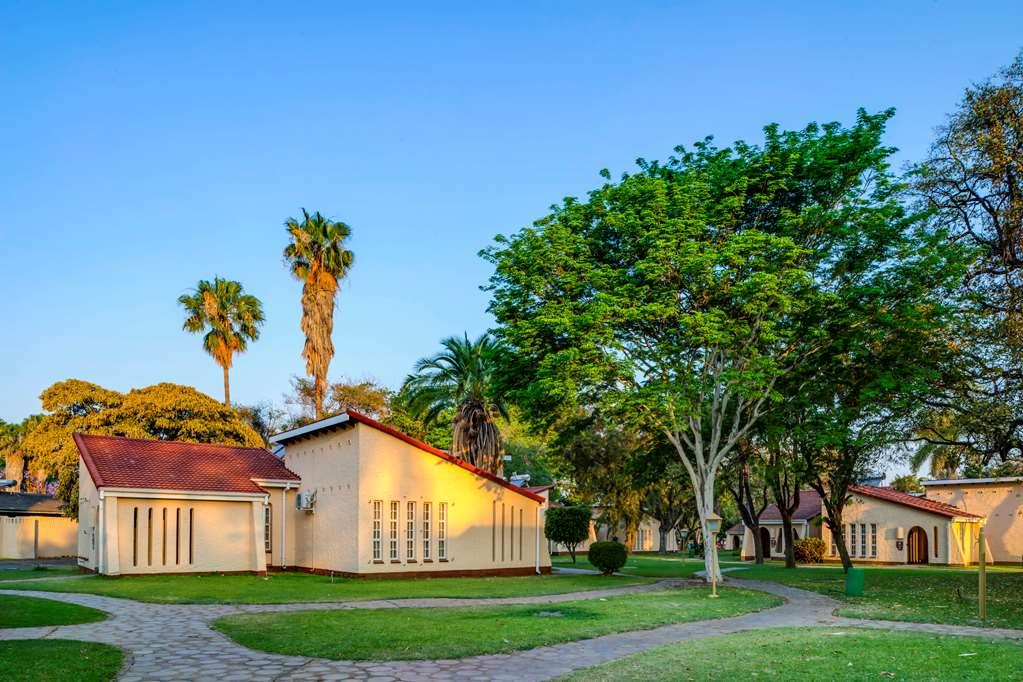 Kadoma Hotel & Conference Centre Exterior photo