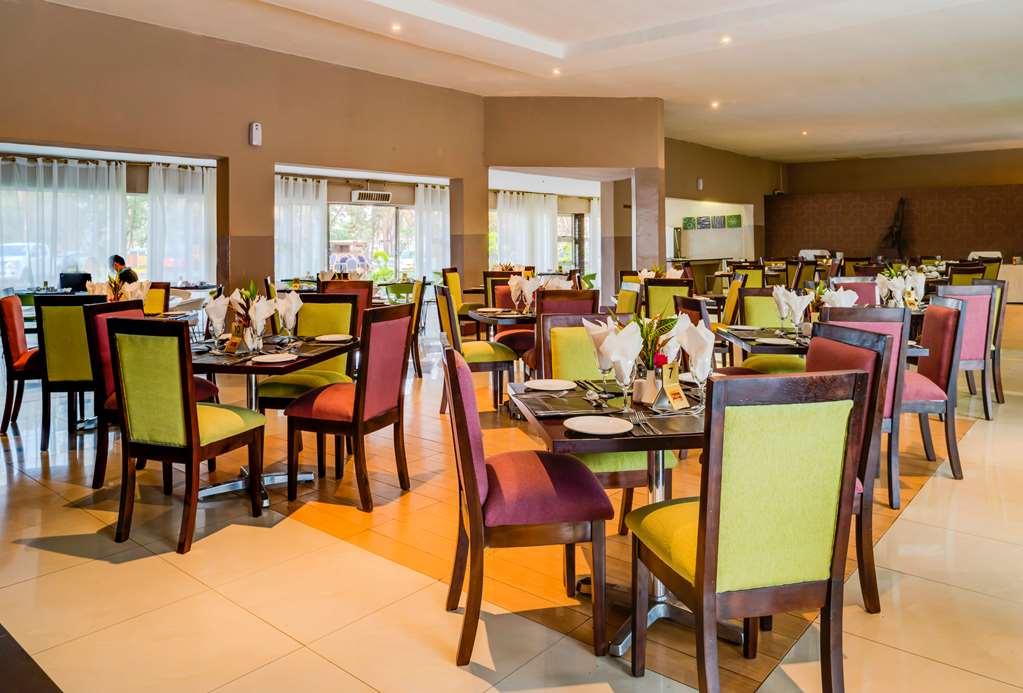 Kadoma Hotel & Conference Centre Amenities photo