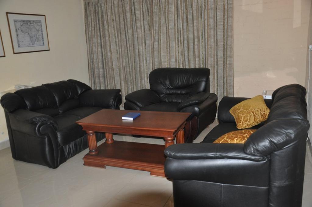 Kadoma Hotel & Conference Centre Room photo